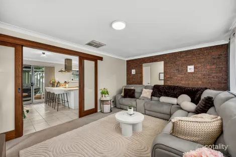 Property photo of 5 Mark Court Morphett Vale SA 5162