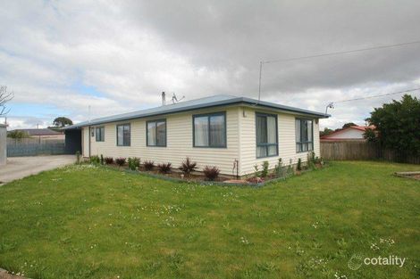 1 Fossey St, Smithton, TAS 7330