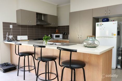 Property photo of 47 Dolphin Crescent Point Cook VIC 3030