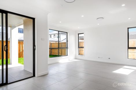 Property photo of 10 Watervale Avenue Catherine Field NSW 2557