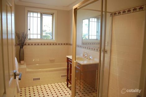 Property photo of 2 Hinkler Avenue Caringbah NSW 2229