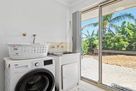 Property photo of 2 Green Close Connolly WA 6027