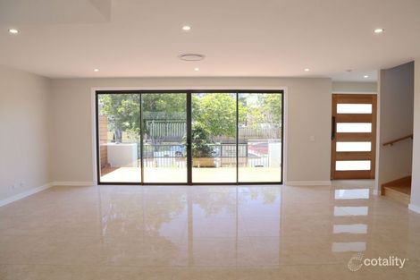 Property photo of 1/31 Oleander Avenue Biggera Waters QLD 4216