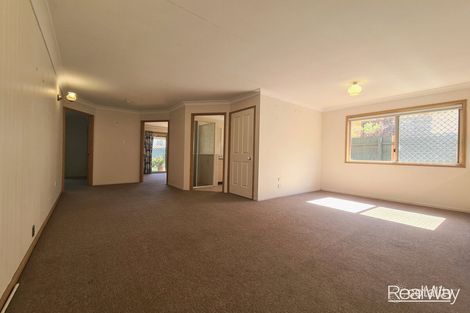 Property photo of 2/64 Moore Crescent Wilsonton QLD 4350
