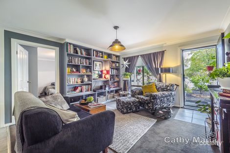 Property photo of 35 Dunvegan Street Mannering Park NSW 2259