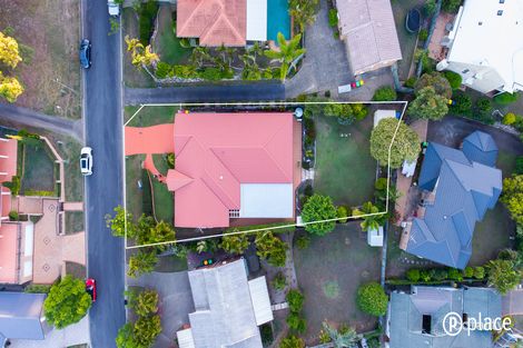 Property photo of 5 Geewan Place Chapel Hill QLD 4069
