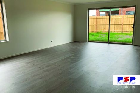 Property photo of 10 Surin Road Tarneit VIC 3029