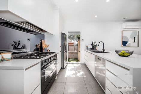 Property photo of 23 Studley Park Way Caroline Springs VIC 3023