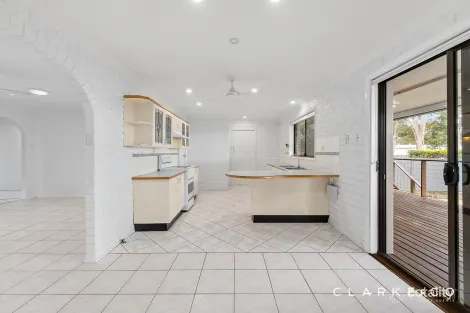 Property photo of 22 Wakehurst Crescent Metford NSW 2323