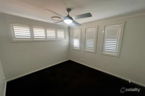 Property photo of 25 Combewood Avenue Penrith NSW 2750