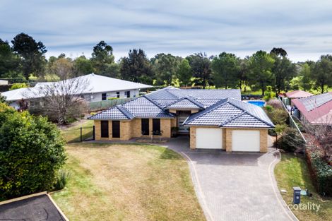Property photo of 28 Lakeside Circuit Dubbo NSW 2830