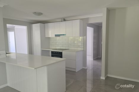 Property photo of 7 Cloncurry Place Helensvale QLD 4212