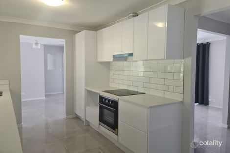 Property photo of 7 Cloncurry Place Helensvale QLD 4212