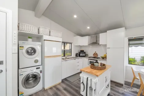 Property photo of 131/186 Sunrise Avenue Halekulani NSW 2262