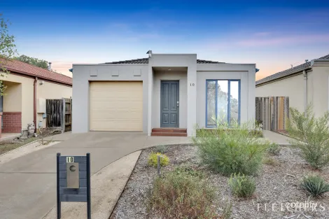 Property photo of 10 Gunsynd Mews Kurunjang VIC 3337