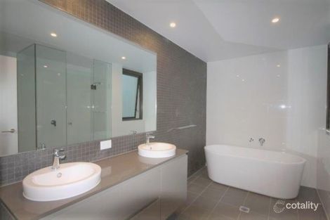 Property photo of 26 Scotsman Street Forest Lodge NSW 2037