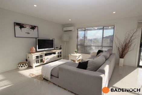 Property photo of 8/52 Jeff Snell Crescent Dunlop ACT 2615