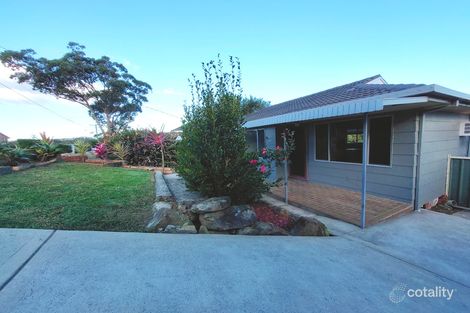 Property photo of 39 Valley View Road Bateau Bay NSW 2261