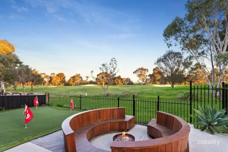 Property photo of 18 Ferrier Close Sandhurst VIC 3977
