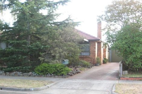 13 Pinewood Ave, Dandenong North, VIC 3175