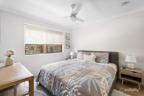 Property photo of 2/14 Peerless Avenue Mermaid Beach QLD 4218