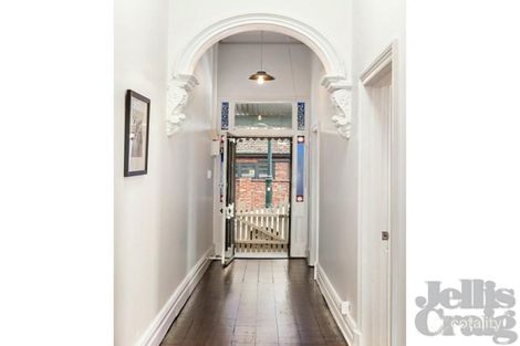 Property photo of 54 Upton Road Windsor VIC 3181