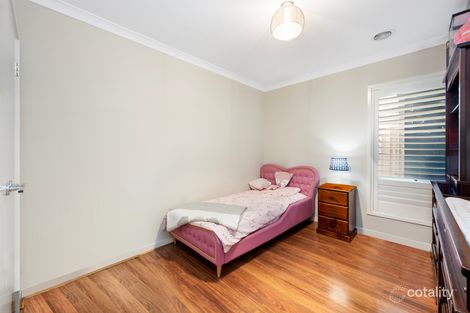 Property photo of 22 Eaglecrest Avenue Fraser Rise VIC 3336