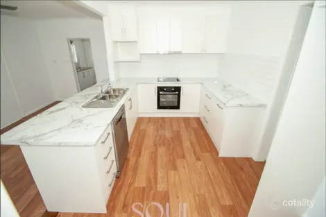 Property photo of 99 McNabb Crescent Griffith NSW 2680