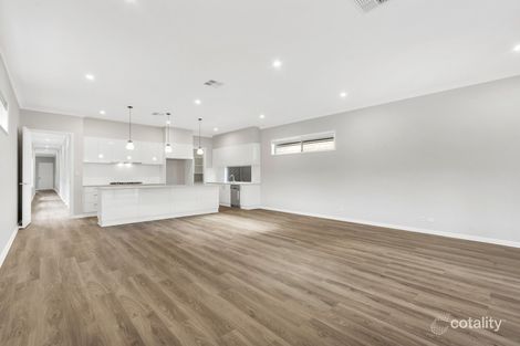 Property photo of 18 McInnes Avenue Broadview SA 5083
