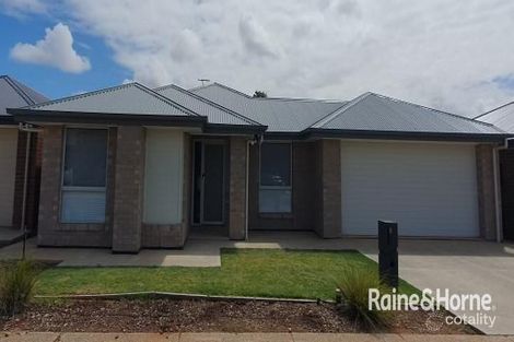 Property photo of 4 Dulcis Circuit Munno Para West SA 5115