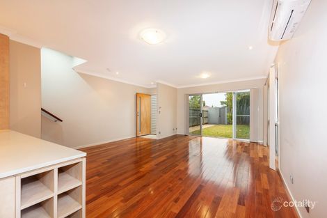 Property photo of 9/4B Herries Street East Toowoomba QLD 4350