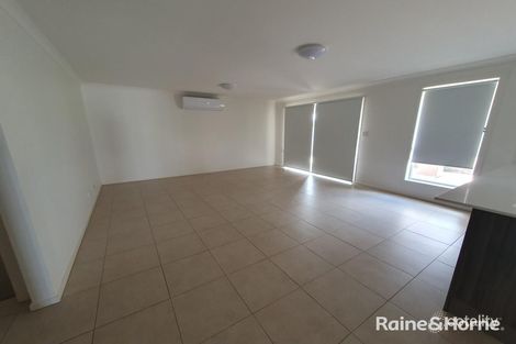 Property photo of 4 Dulcis Circuit Munno Para West SA 5115