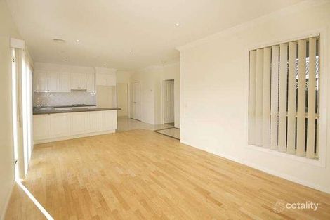 Property photo of 2/10 Elgin Close Hillside VIC 3037