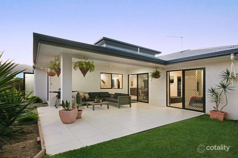Property photo of 18 Como Close Kewarra Beach QLD 4879