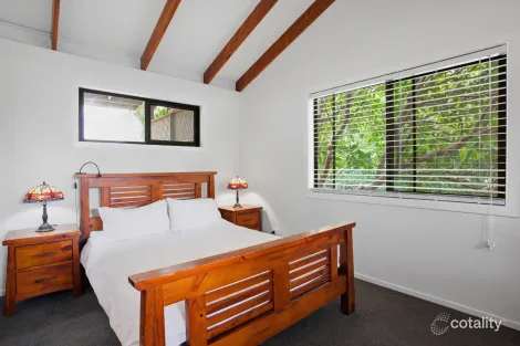 Property photo of 13 Excalibur Road Cornubia QLD 4130