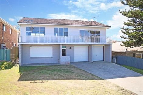 Property photo of 25 Dodds Street Redhead NSW 2290