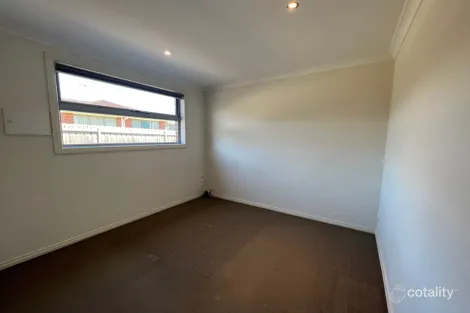 Property photo of 4/23 Olive Street Reservoir VIC 3073