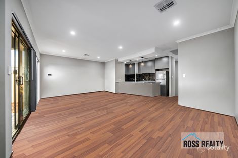 Property photo of 30A Buntine Way Girrawheen WA 6064