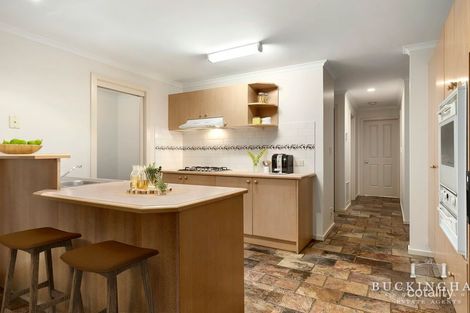 Property photo of 2/22 Nicholson Close Research VIC 3095