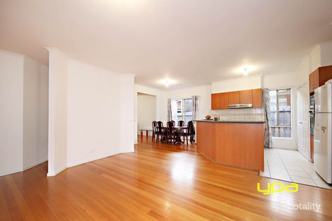 Property photo of 6 Dargo Place Taylors Hill VIC 3037