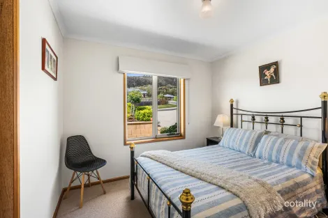 Property photo of 13 Blossom Crescent Cambridge TAS 7170