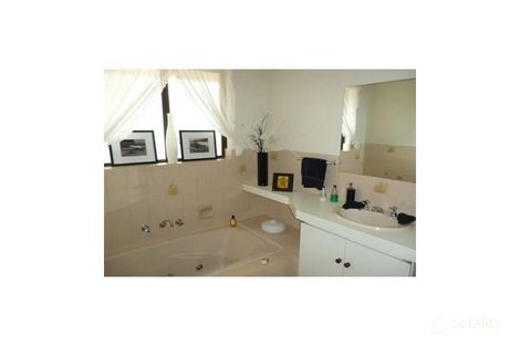 Property photo of 13 Driftwood Road Silver Sands WA 6210