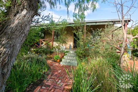 Property photo of 2 Victor Street Hilton WA 6163