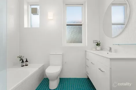 Property photo of 2/101 Beach Street Coogee NSW 2034