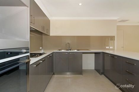 17 Bolingbroke St, Spearwood, WA 6163