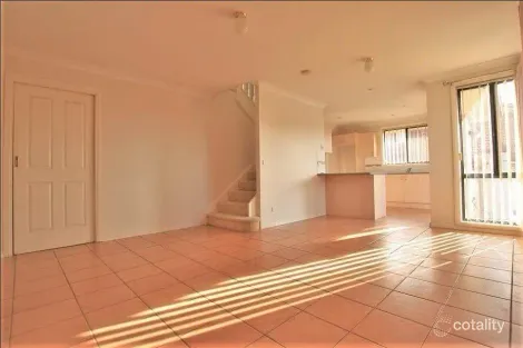 Property photo of 2/137 Cumberland Road Ingleburn NSW 2565