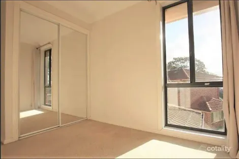 Property photo of 2/137 Cumberland Road Ingleburn NSW 2565
