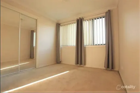 Property photo of 2/137 Cumberland Road Ingleburn NSW 2565