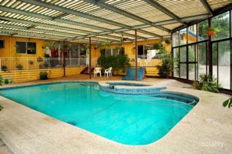 Property photo of 26-28 Euston Avenue Park Orchards VIC 3114