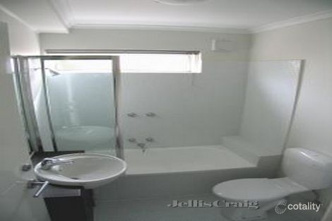 Property photo of 10/2 Dundas Street Thornbury VIC 3071